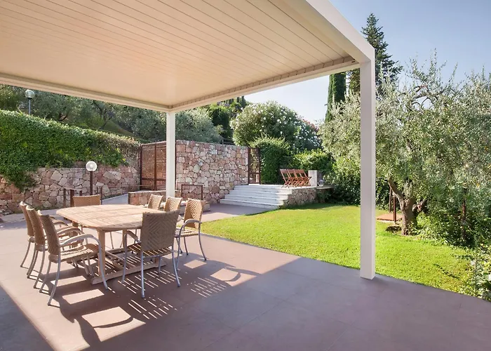 Casa Willhelm-piscina E Vista * Albisano